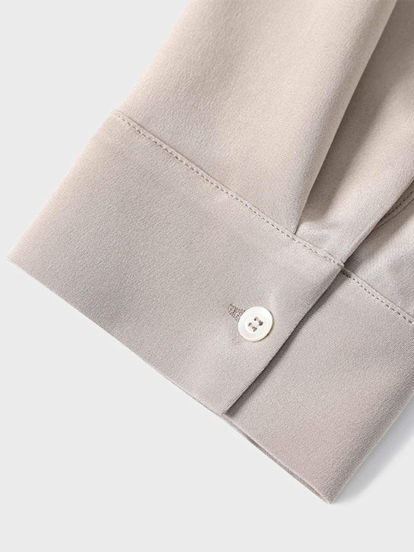 Close up of the cuff.